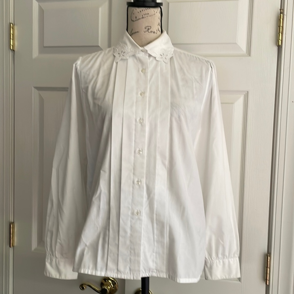 Witt buttons down shirt